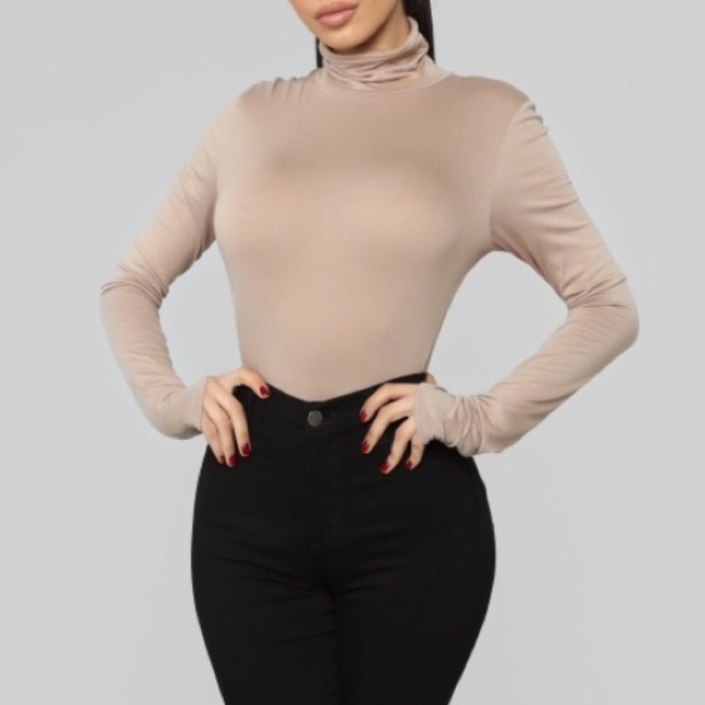 Turtle neck long sleeve